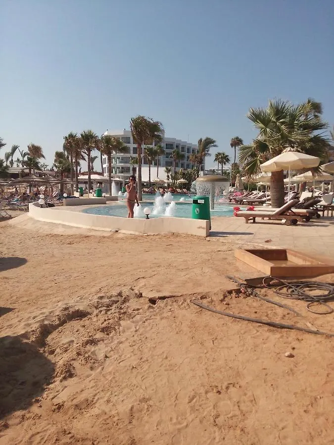 Family And Friends Flat Close To The Sea, Free Internet Ayia Napa 0*,  Cipro